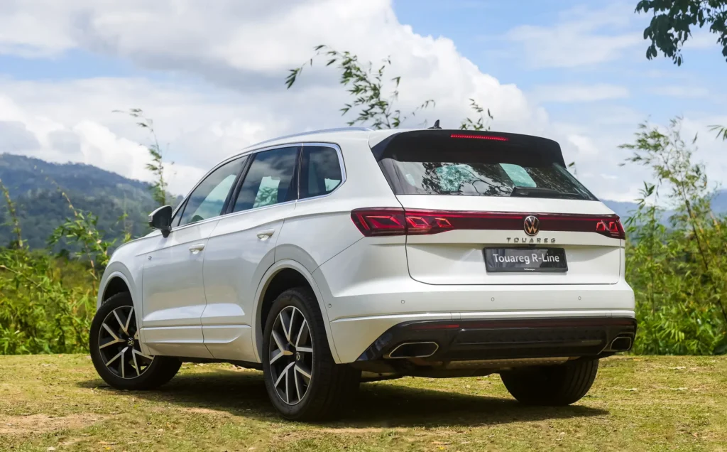 komplektatsii vw touareg - Огляд нового Volkswagen Touareg: які є комплектації та салон? komplektatsii vw touareg